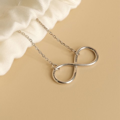 INFINITY NECKLACE